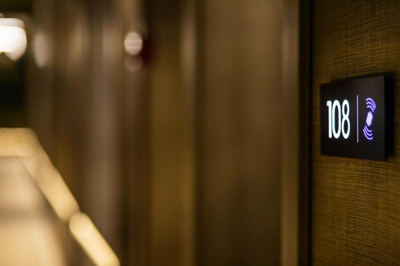 -- Este Park Hotel -- Part Of Urban Chic Luxury Design Hotels - Parking & Compliments - Next To Shopping & Dining Mall بلوفديف المظهر الخارجي الصورة
