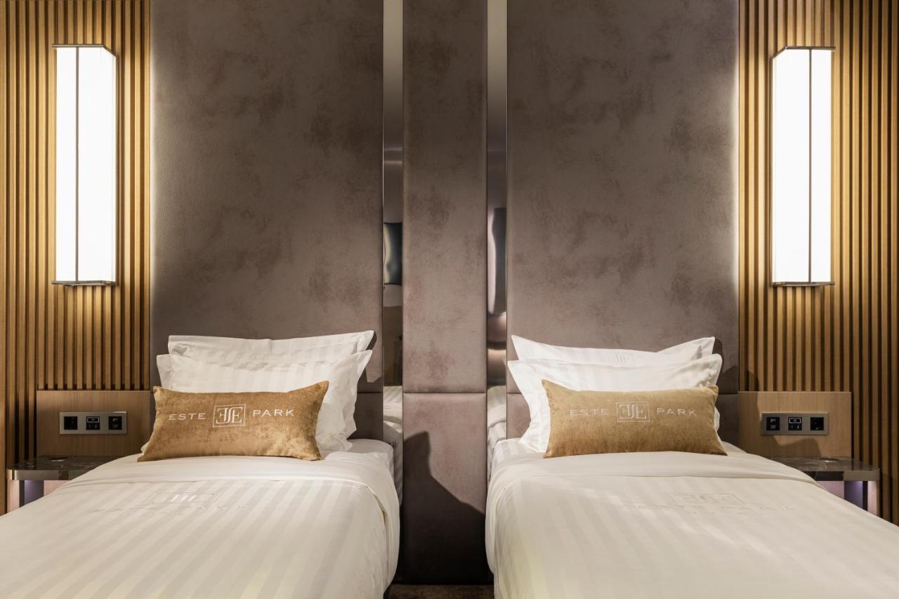 -- Este Park Hotel -- Part Of Urban Chic Luxury Design Hotels - Parking & Compliments - Next To Shopping & Dining Mall بلوفديف المظهر الخارجي الصورة